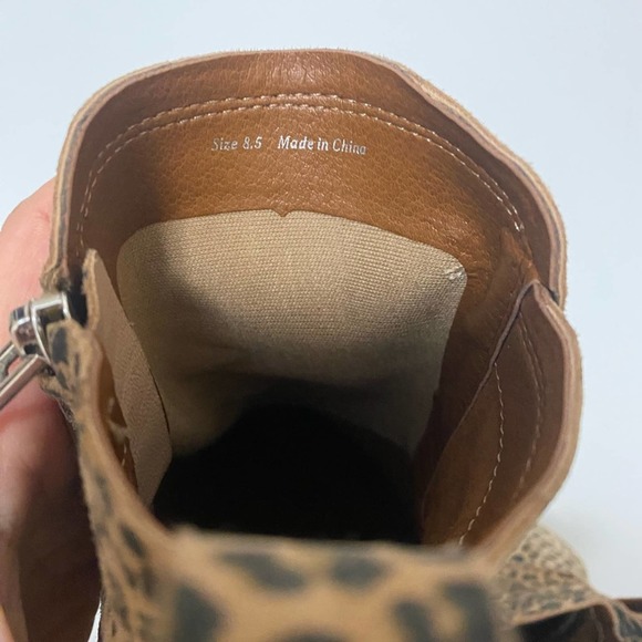 Dolce Vita Serna Leopard Suede Booties - Picture 5 of 10